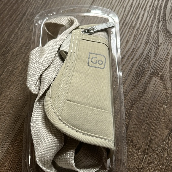 Travel/money belt- brand new - Picture 2 of 3